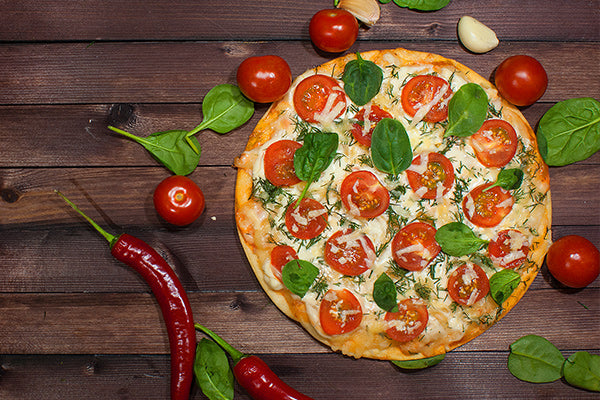Simple and Savory Spinach and Sun-Dried Tomato Pizza